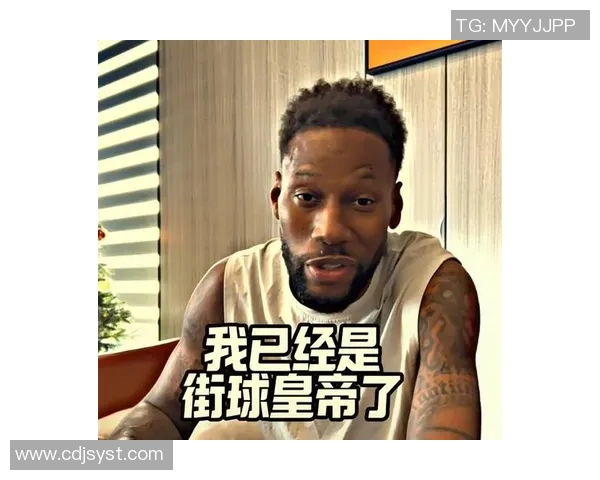 足球明星意外宣布退役引发球迷热议与媒体关注